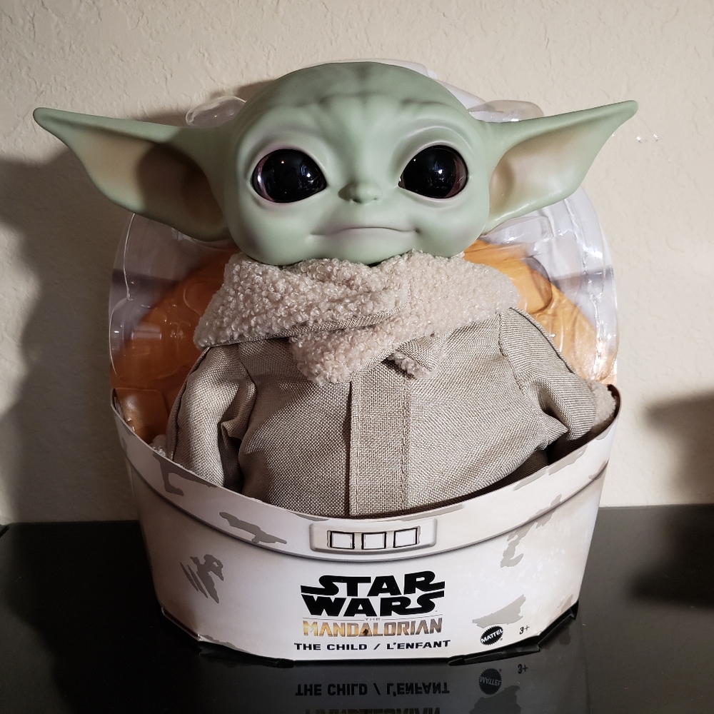 NWT Baby Yoda The Mandalorian Plush